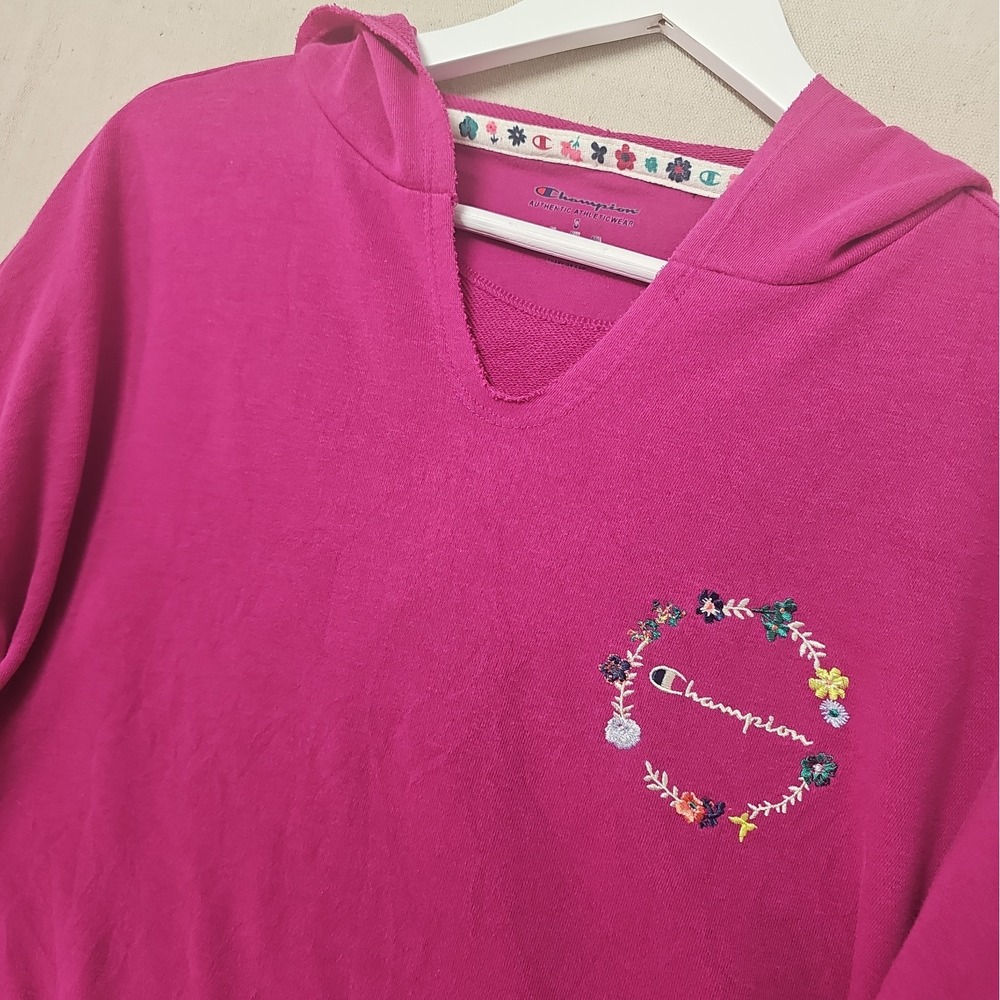 Champion Sweatshirt Hot Pink Womens Small Hoodie Crop Top Flower Logo Raw Hem